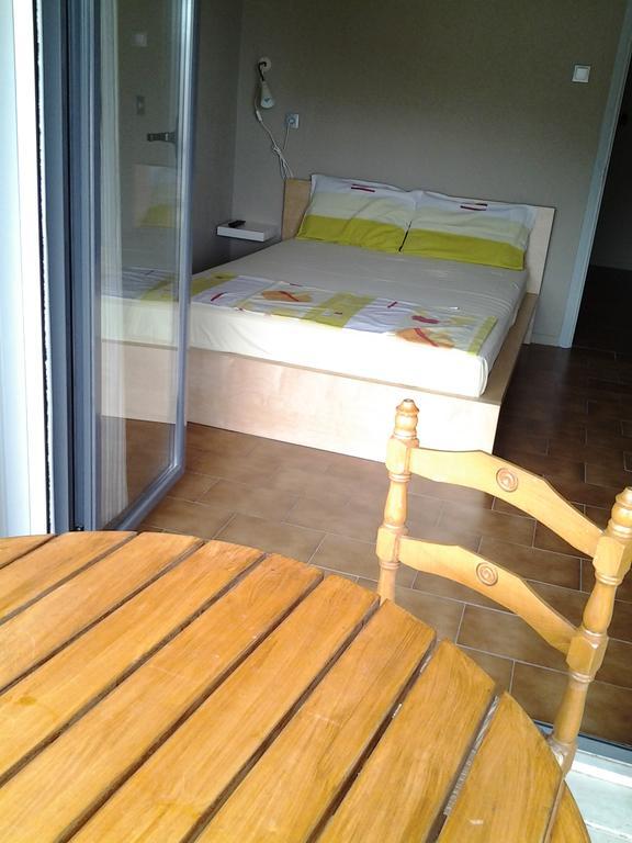 Elsa Apartment Agios Ioannis  Buitenkant foto